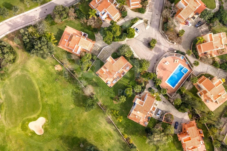 Moradia T3 para Venda em Ferragudo Foto 38