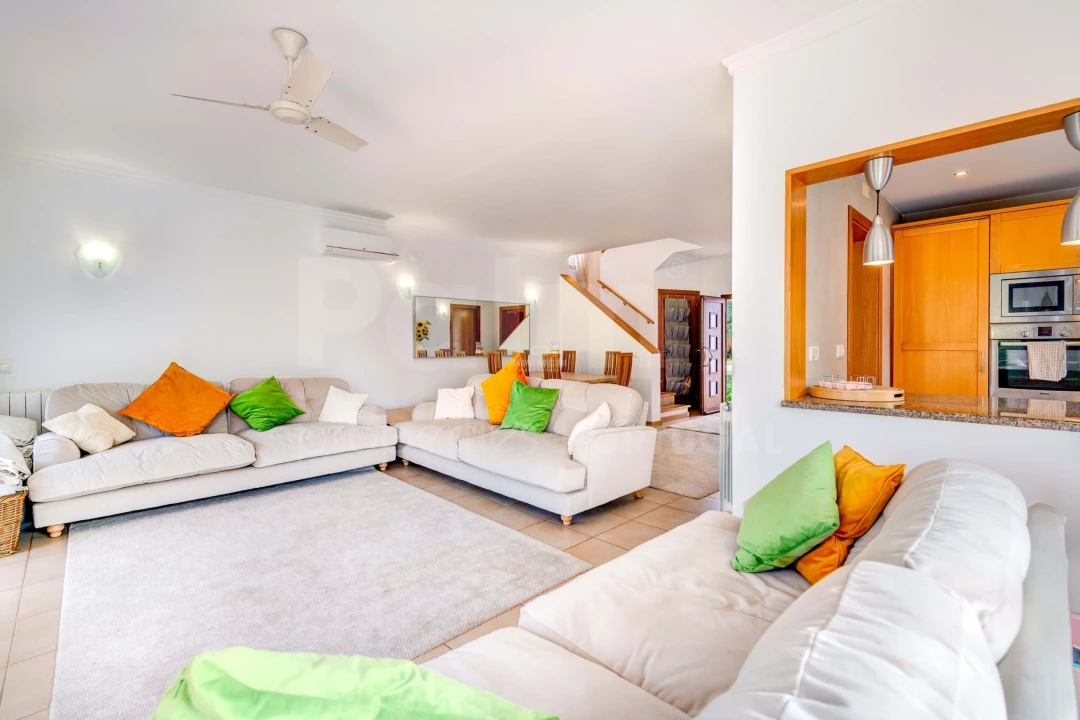 Moradia T3 para Venda em Ferragudo Foto 8