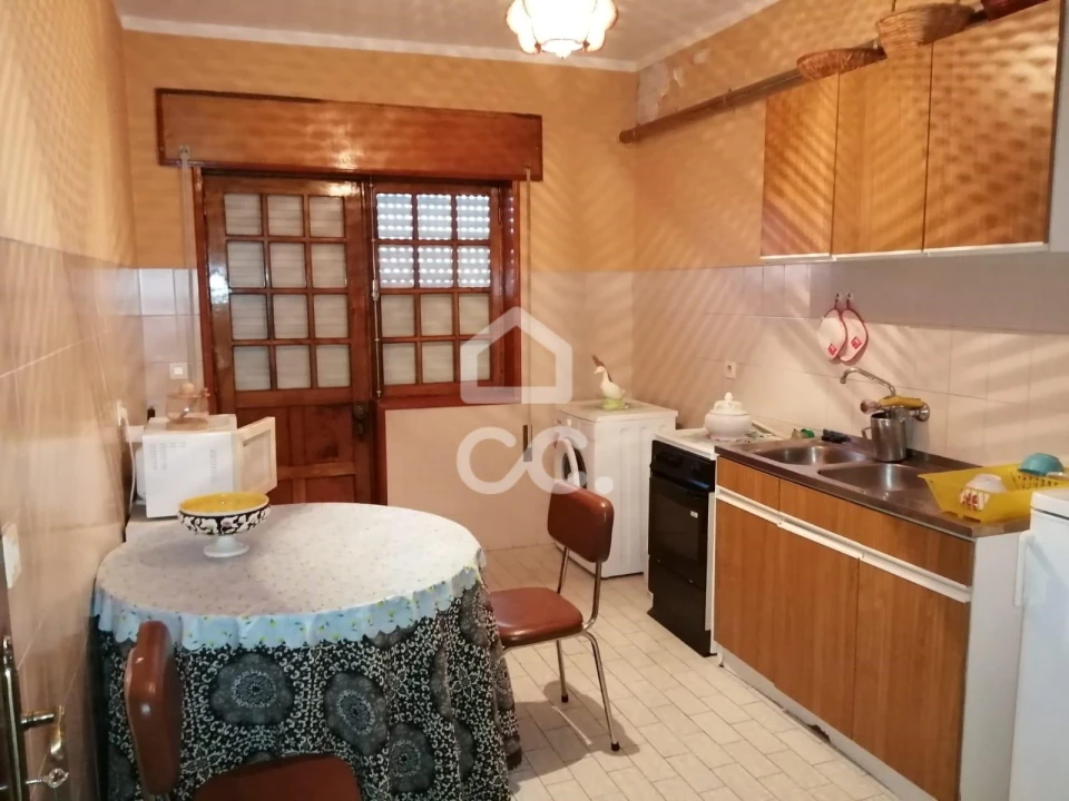 Apartamento T1 para Venda em Macedo de Cavaleiros Foto 4