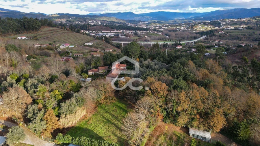 Moradia T3 para Venda em Basto Foto 37