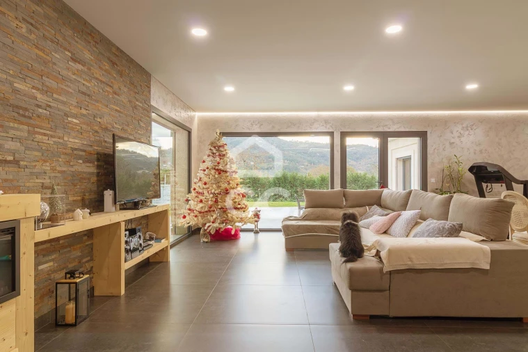 Moradia T3 para Venda em Basto Foto 35