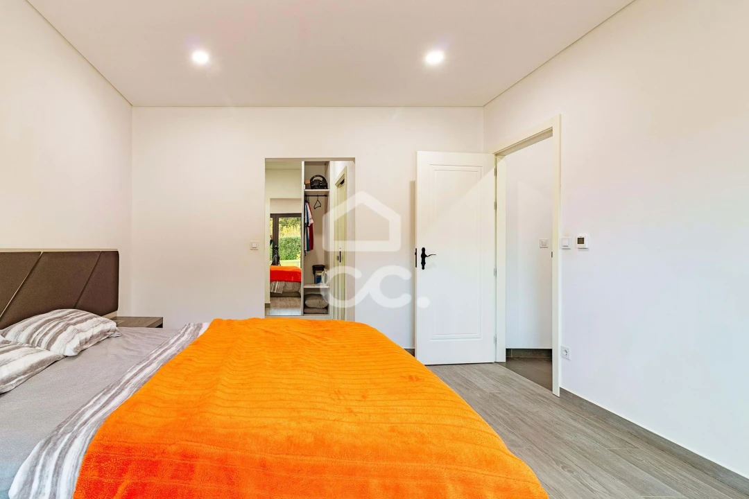 Moradia T3 para Venda em Basto Foto 21