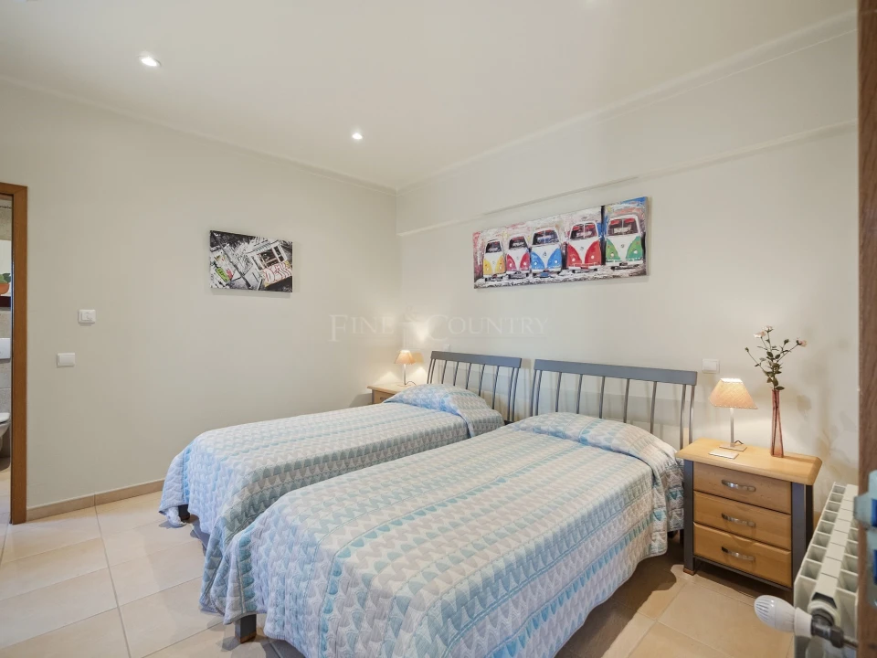 Moradia T4 para Venda em Lagoa e Carvoeiro Foto 12