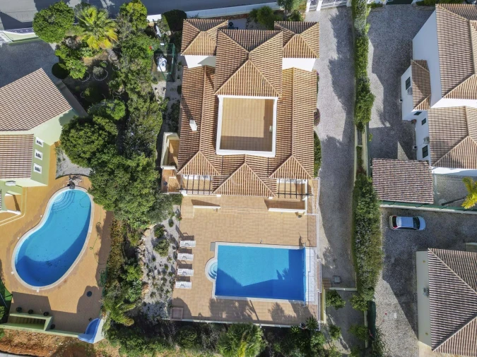 Moradia T4 para Venda em Lagoa e Carvoeiro Foto 28