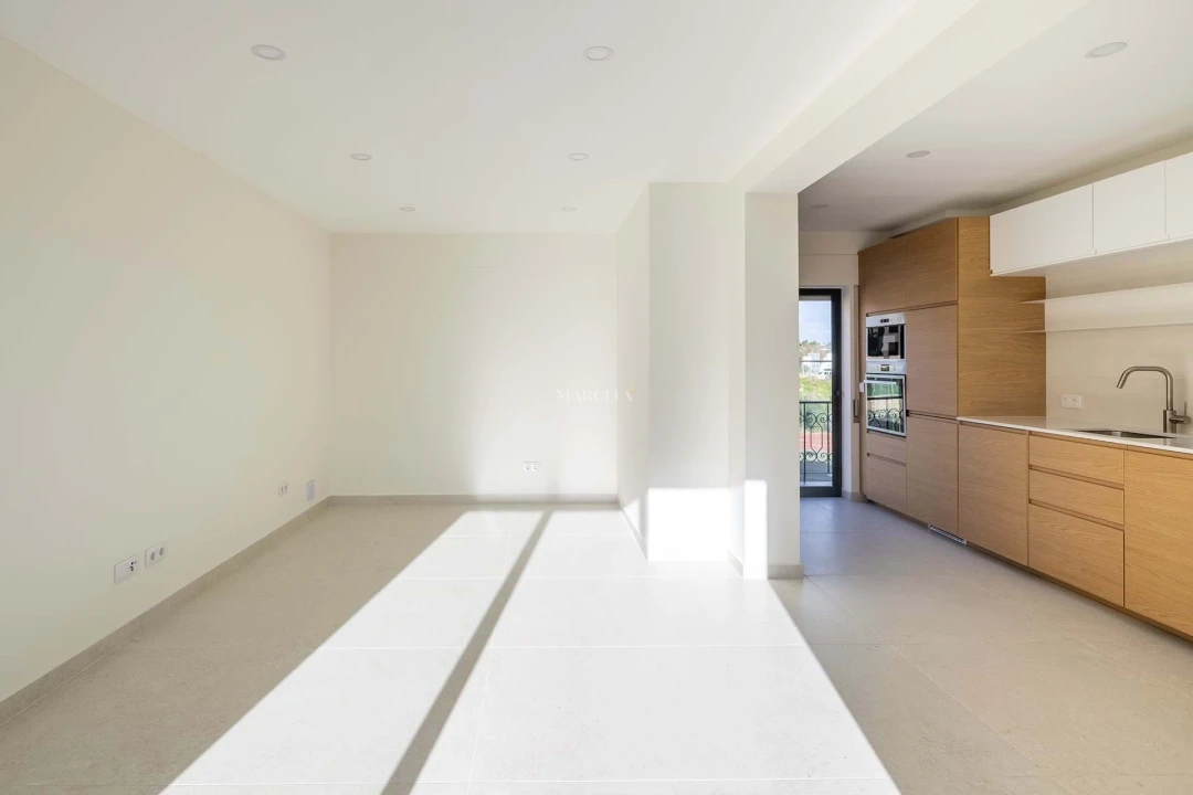 Apartamento T2 para Venda em Luz Foto 3