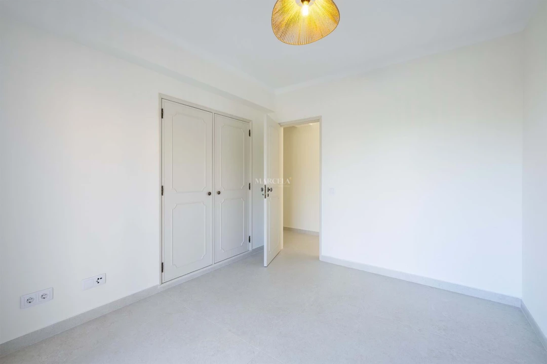 Apartamento T2 para Venda em Luz Foto 16