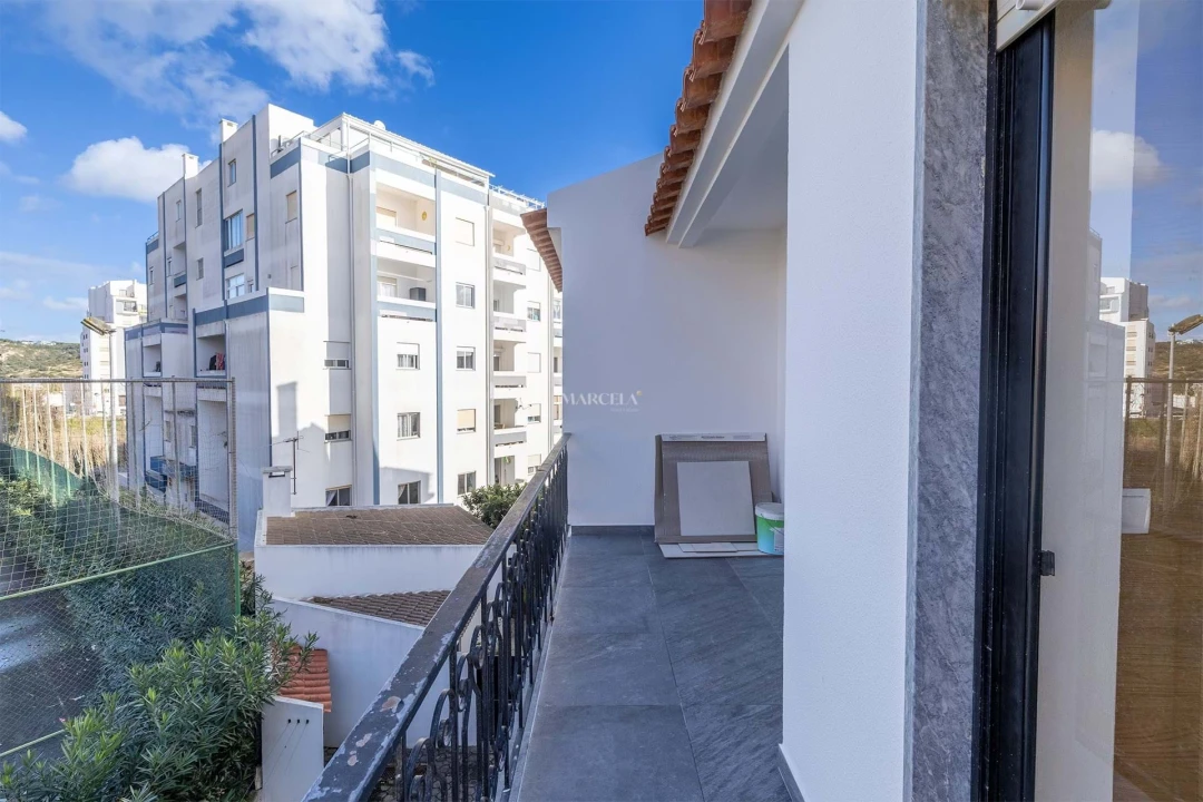 Apartamento T2 para Venda em Luz Foto 9