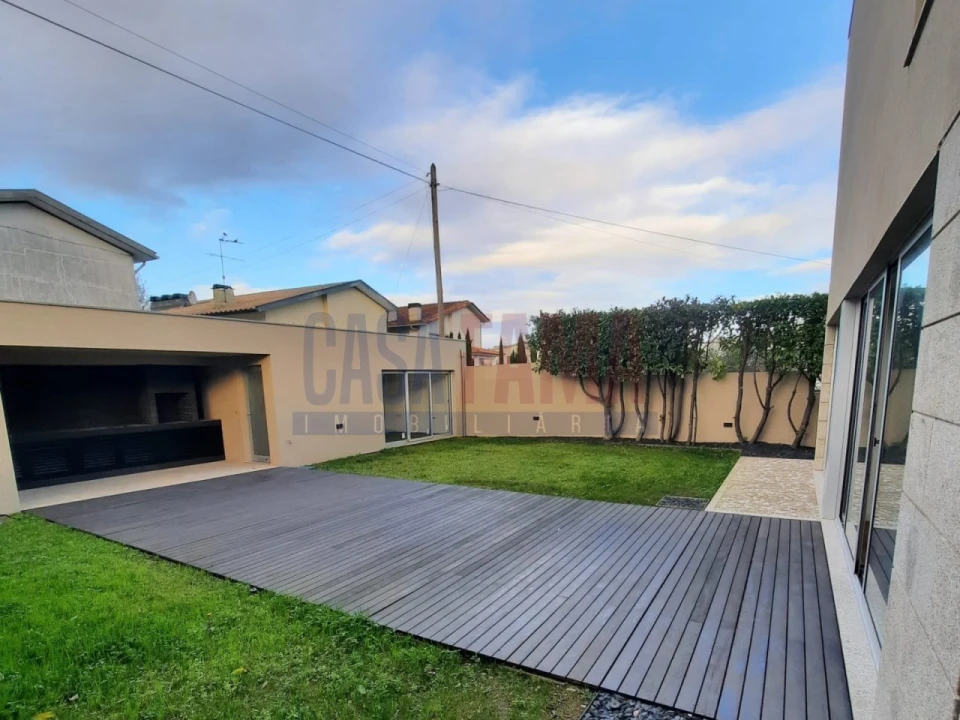 Moradia T3 para Venda em Bougado (São Martinho e Santiago) Foto 19