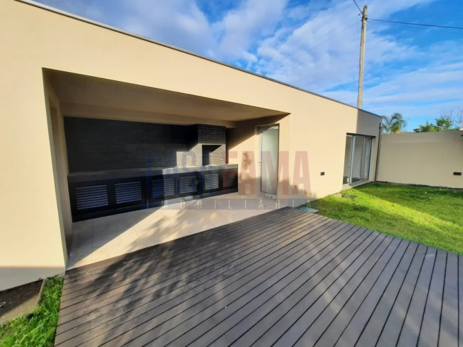 Moradia T3 para Venda em Bougado (São Martinho e Santiago) Foto 14