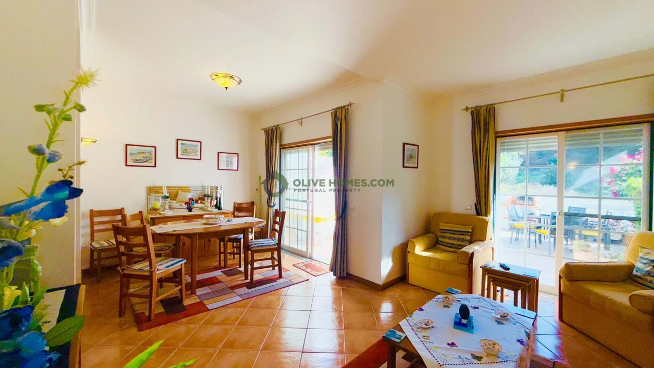 Moradia T3 para Venda em Albufeira e Olhos de Água Foto 38