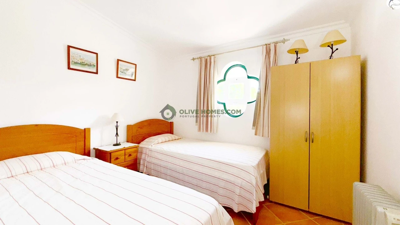 Moradia T3 para Venda em Albufeira e Olhos de Água Foto 42