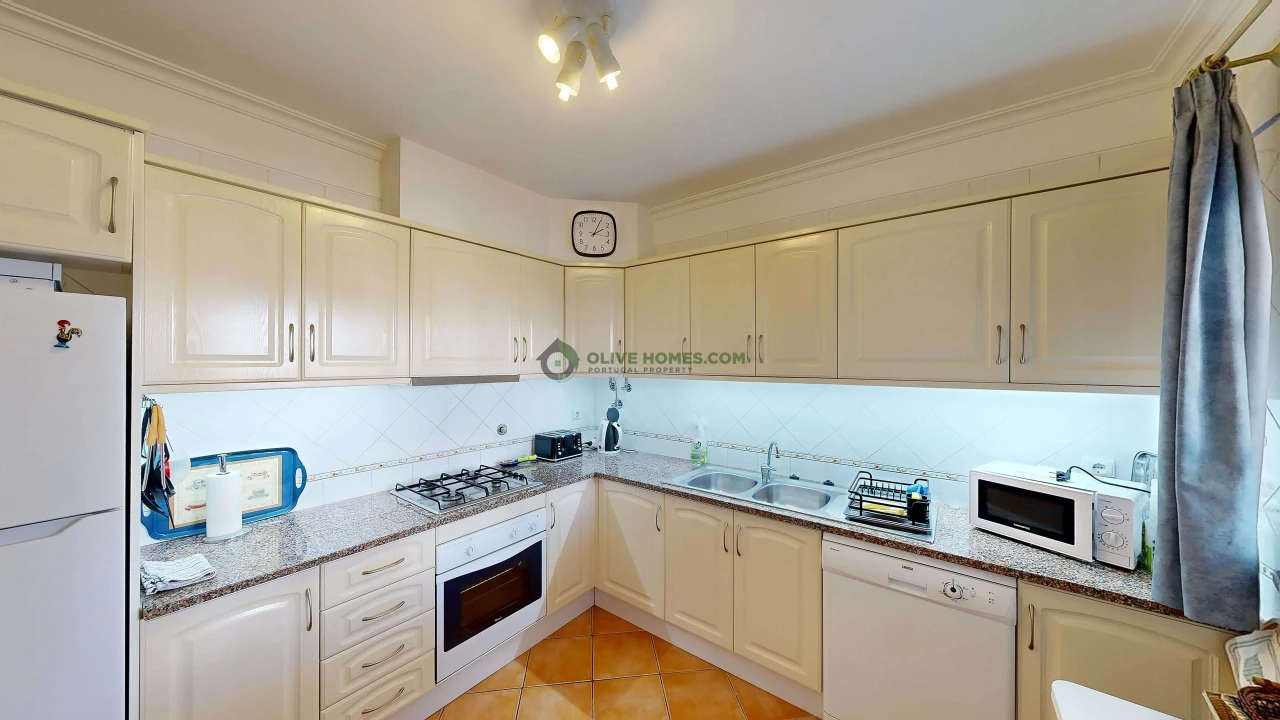 Moradia T3 para Venda em Albufeira e Olhos de Água Foto 6