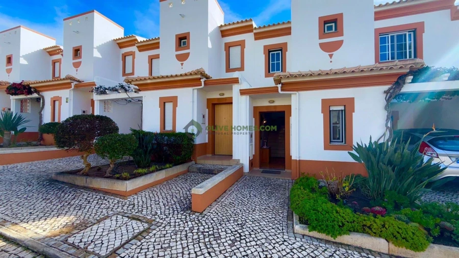 Moradia T3 para Venda em Albufeira e Olhos de Água Foto 4