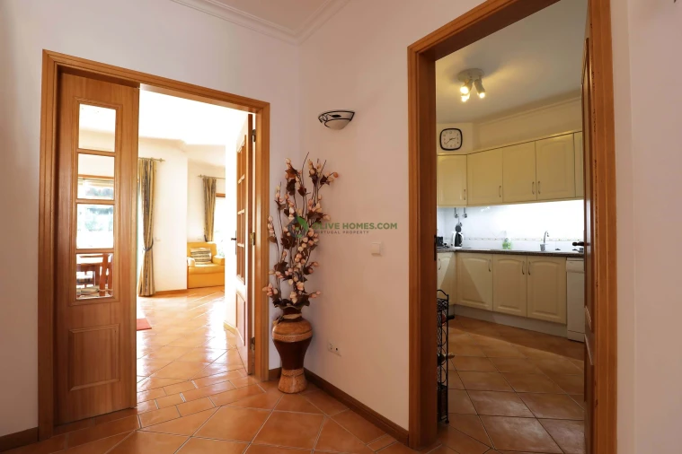 Moradia T3 para Venda em Albufeira e Olhos de Água Foto 43