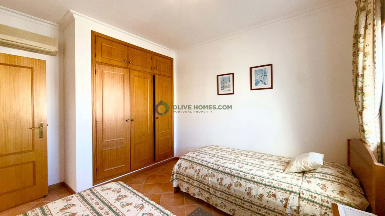 Moradia T3 para Venda em Albufeira e Olhos de Água Foto 15