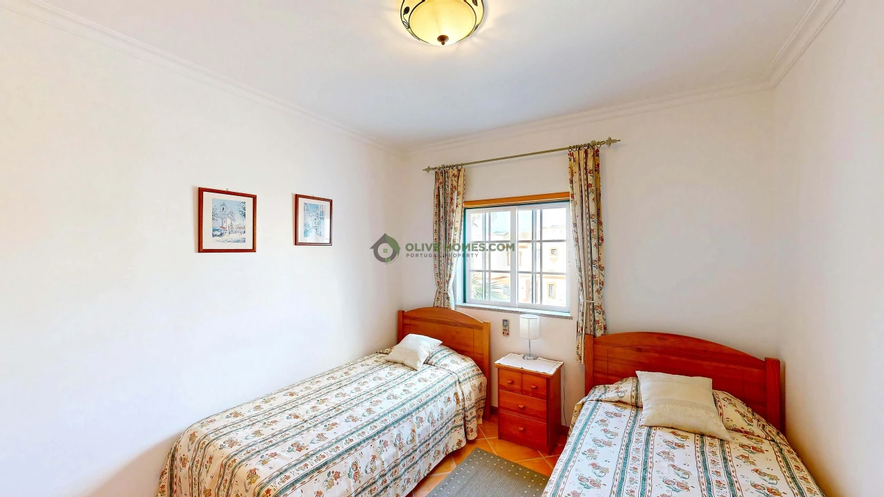 Moradia T3 para Venda em Albufeira e Olhos de Água Foto 14