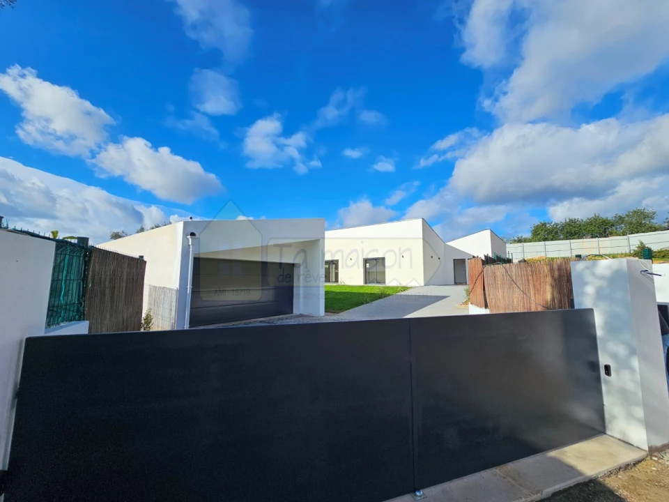 Moradia T3 para Venda em Loule (São Clemente) Foto 29