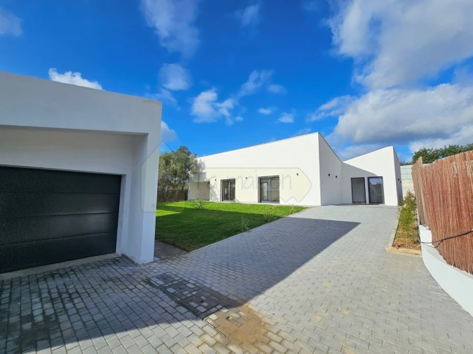 Moradia T3 para Venda em Loule (São Clemente) Foto 2