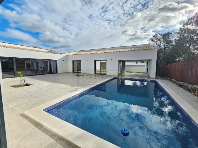 Moradia T3 para Venda em Loule (São Clemente) Foto 21