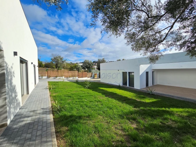 Moradia T3 para Venda em Loule (São Clemente) Foto 26