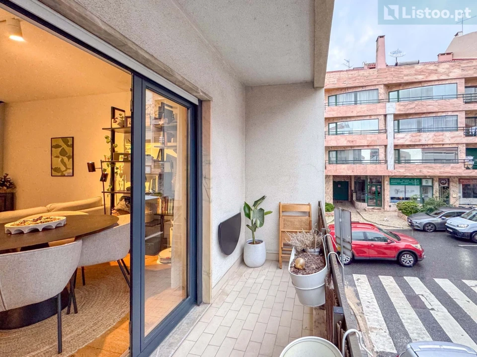 Apartamento T2 para Venda em Algés, Linda-A-Velha e Cruz Quebrada-Dafundo Foto 10