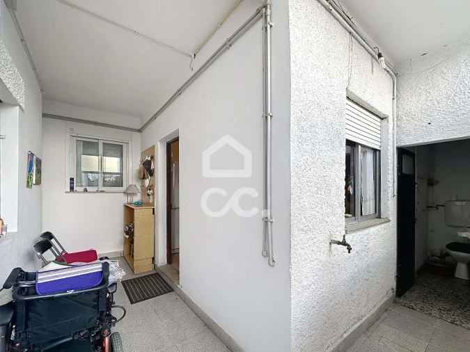 Moradia T3 para Venda em Santa Maria Maior Foto 21