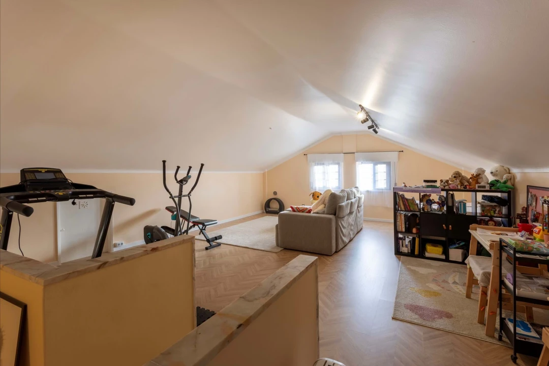 Moradia T4 para Venda em Algueirão-Mem Martins Foto 40