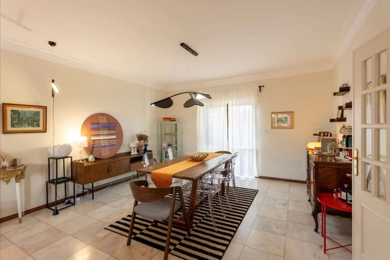 Moradia T4 para Venda em Algueirão-Mem Martins Foto 25