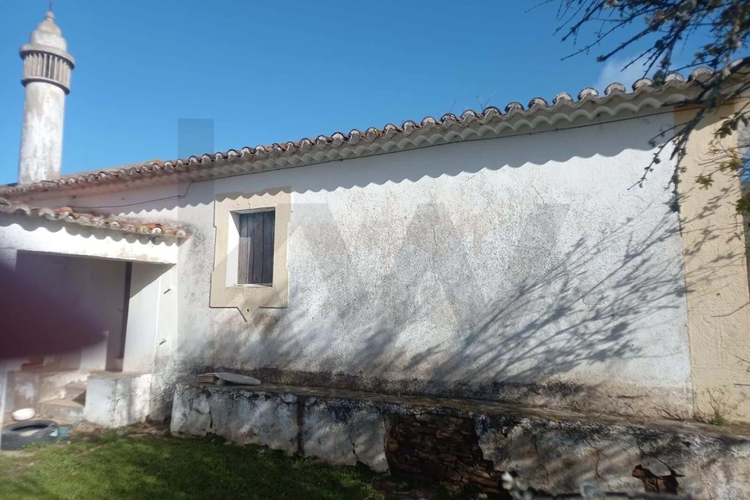 Terreno para Venda em Santana da Serra Foto 4