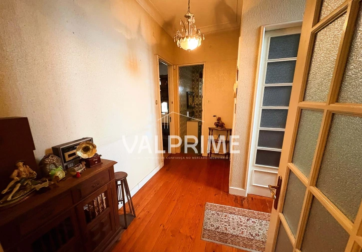 Moradia T5 para Venda em Mozelos Foto 24