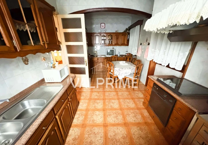 Moradia T5 para Venda em Mozelos Foto 29