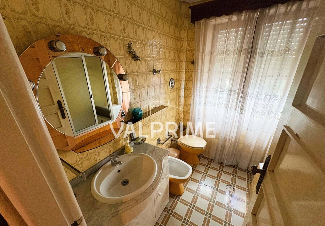 Moradia T5 para Venda em Mozelos Foto 15