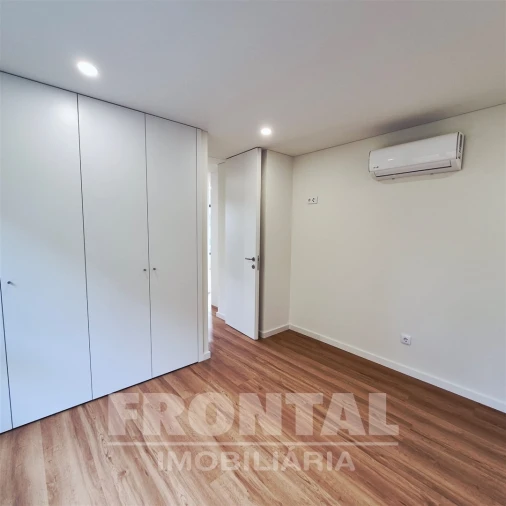 Apartamento T3 para Venda em Paranhos Foto 23