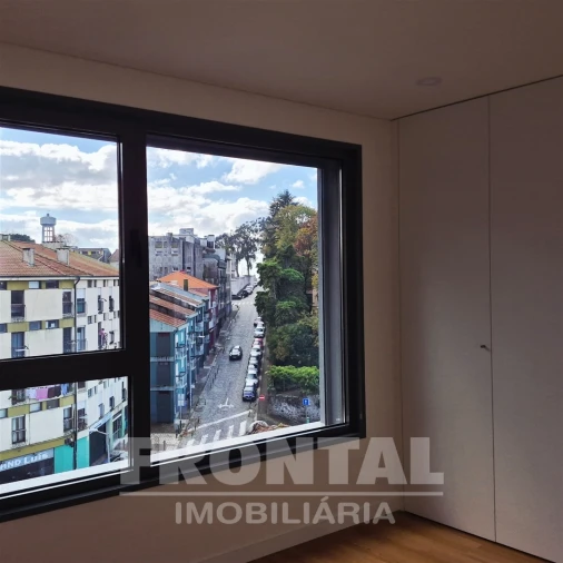 Apartamento T3 para Venda em Paranhos Foto 10