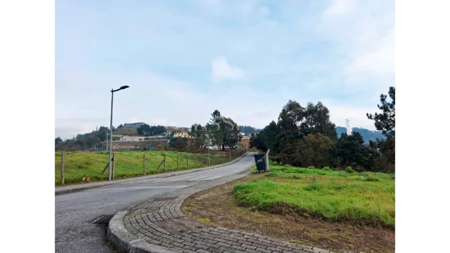 Terreno para Venda em Amarante (São Gonçalo), Madalena, Cepelos e Gatão Foto 4