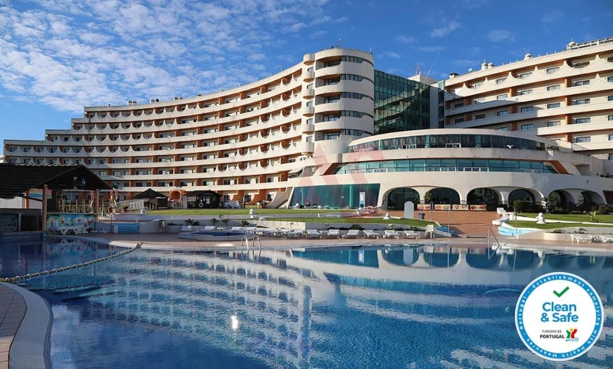 Apartamento T0 para Venda em Albufeira e Olhos de Água Foto 1