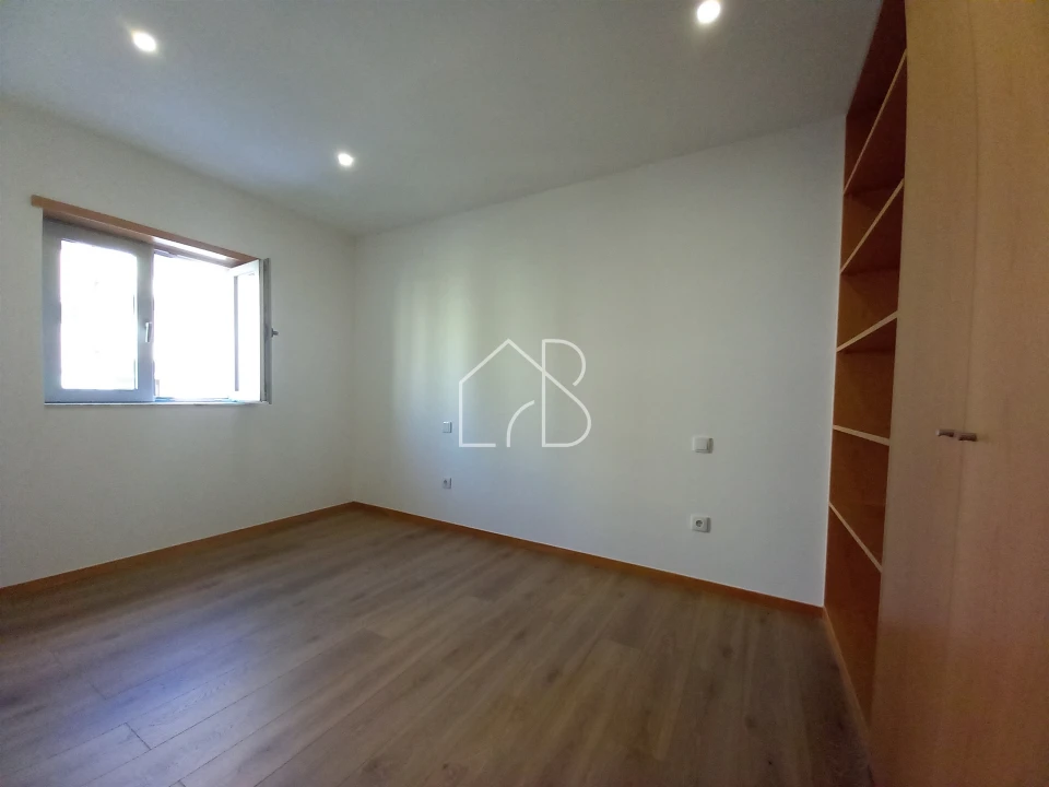 Apartamento T4 para Venda em Braga (São José de São Lázaro e São João do Souto) Foto 11