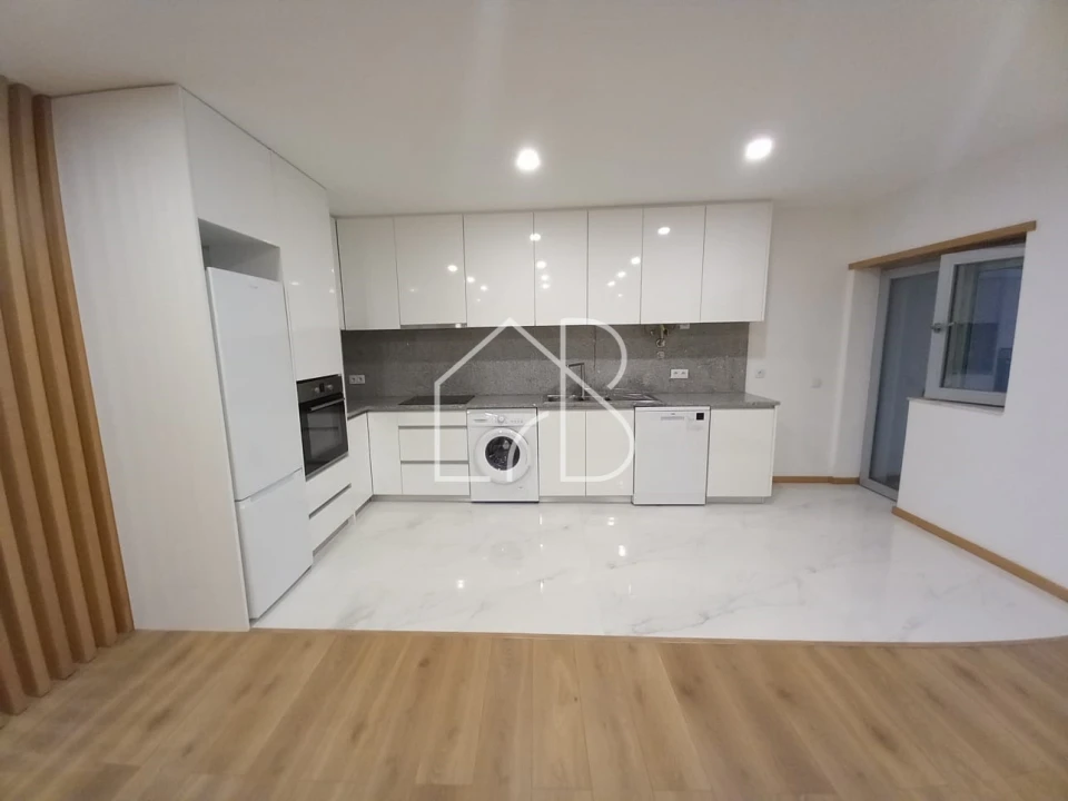 Apartamento T4 para Venda em Braga (São José de São Lázaro e São João do Souto) Foto 10