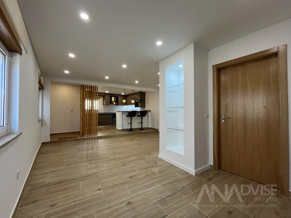 Moradia T2 para Venda em Santos Evos Foto 9