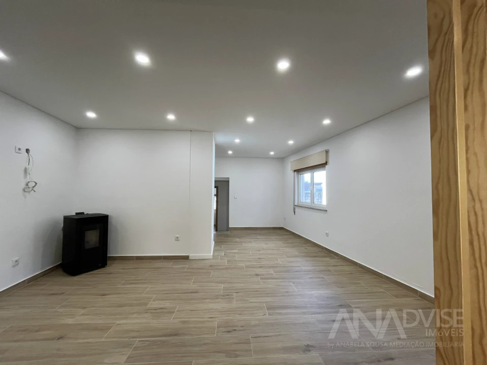 Moradia T2 para Venda em Santos Evos Foto 6