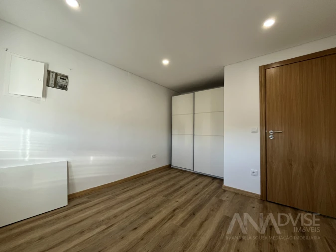 Moradia T2 para Venda em Santos Evos Foto 14