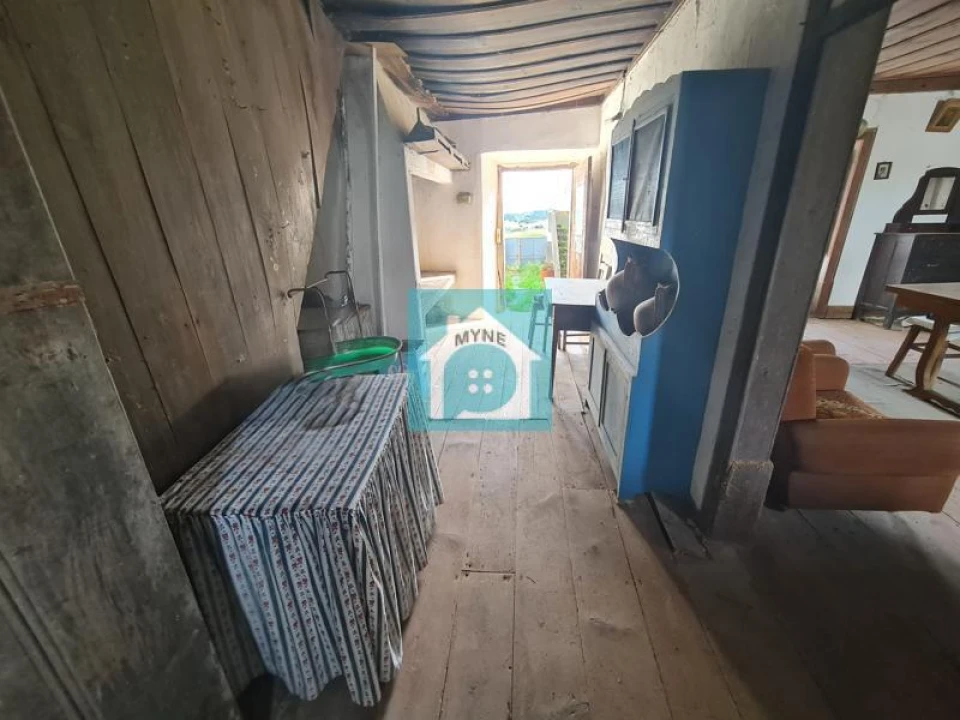 Moradia T2 para Venda em Cela Foto 10