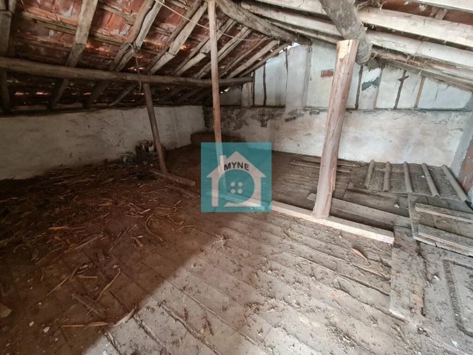 Moradia T2 para Venda em Cela Foto 17