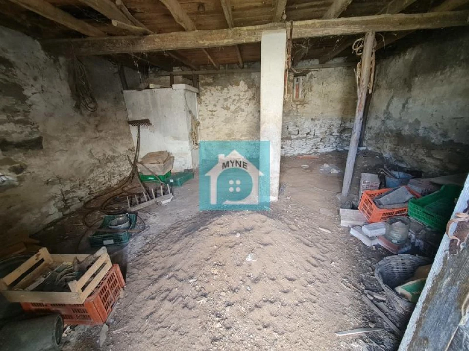 Moradia T2 para Venda em Cela Foto 16