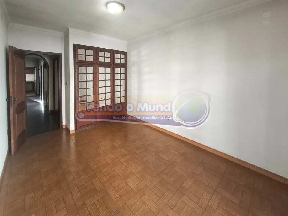 Moradia T3 para Venda em Benavente Foto 15