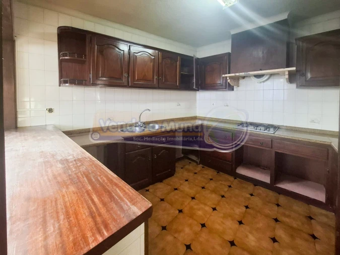 Moradia T3 para Venda em Benavente Foto 5