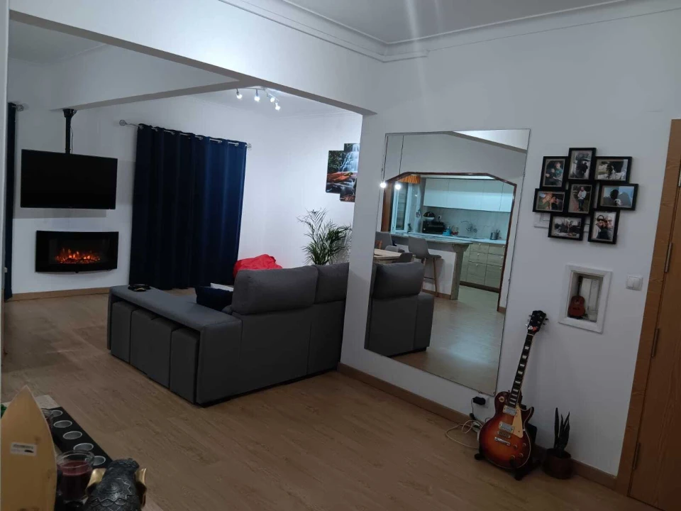 Apartamento T3 para Venda em Laranjeiro e Feijó Foto 4