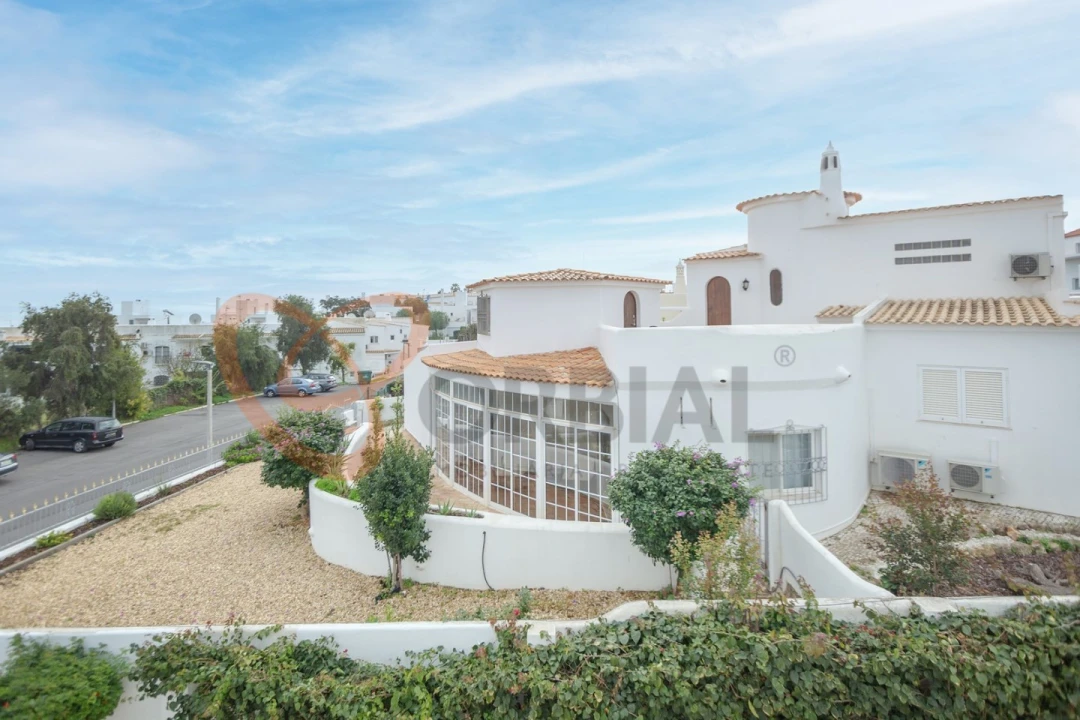 Moradia T6 para Venda em Albufeira e Olhos de Água Foto 59