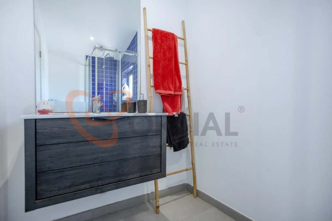 Moradia T6 para Venda em Albufeira e Olhos de Água Foto 23