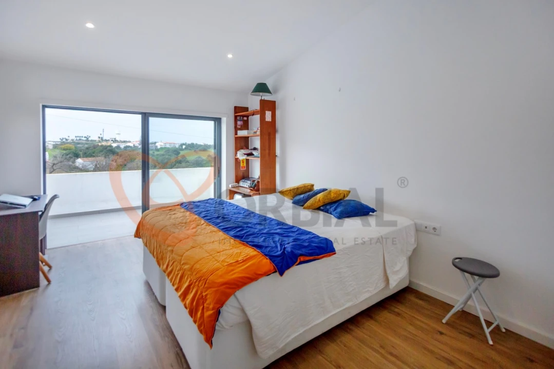 Moradia T6 para Venda em Albufeira e Olhos de Água Foto 21